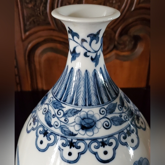 Vntg 12 1/2" Repo. 15th Century Ming Jongle Dynasty Bottle Vase by Andrea Sadek - Picture 8 of 10